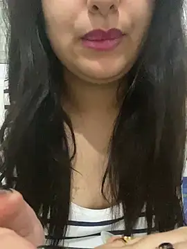 Snapshot of yassminsexy22 chatting on January 2025 01:09:01 PM yassminsexy22 online show from January 2025 01:09:01 PM