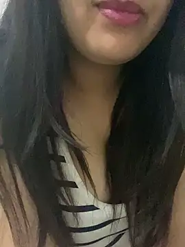 Snapshot of yassminsexy22 chatting on February 2025 07:59:02 PM yassminsexy22 online show from February 2025 07:59:02 PM