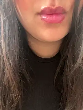 Snapshot of yassminsexy22 chatting on September 2025 09:35:02 AM yassminsexy22 online show from September 2025 09:35:02 AM