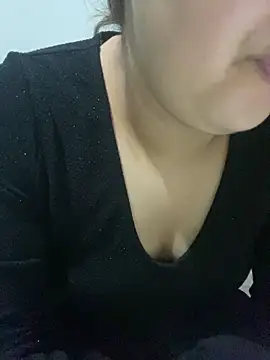 Snapshot of yassminsexy22 chatting on February 2026 09:37:02 PM yassminsexy22 online show from February 2026 09:37:02 PM