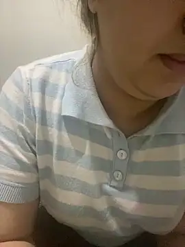 Snapshot of yassminsexy22 chatting on March 2026 08:11:01 PM yassminsexy22 online show from March 2026 08:11:01 PM