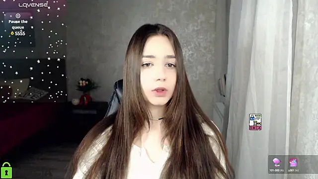 Mary Moonlight online show from January 2025 05:12:02 PM