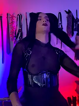 akinoro  online show from October 2025 09:14:02 PM