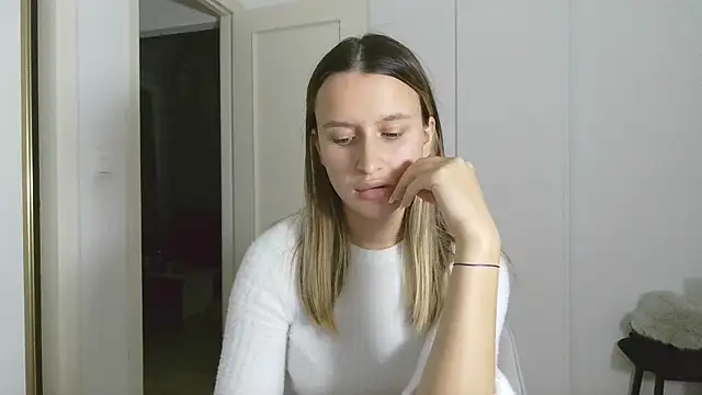 Submissive love online show from December 2024 05:23:02 PM