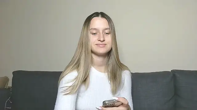 Submissive love online show from December 2024 07:39:02 PM