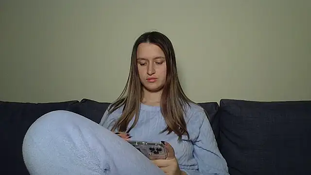 Submissive love online show from January 2025 08:36:02 PM