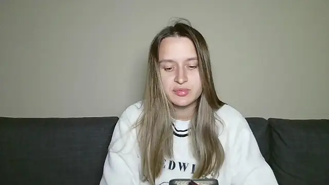 Submissive love online show from March 2025 09:37:02 PM