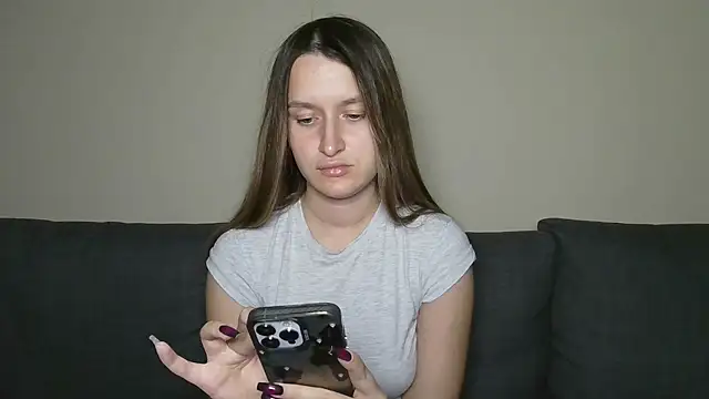 Submissive love online show from March 2025 08:20:02 PM