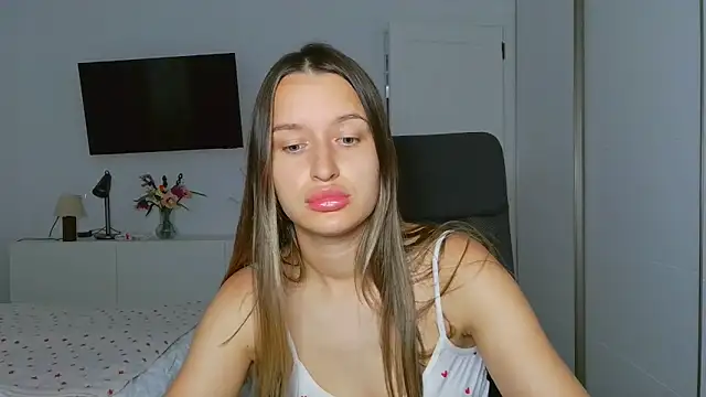 Submissive love online show from October 2025 03:57:02 PM