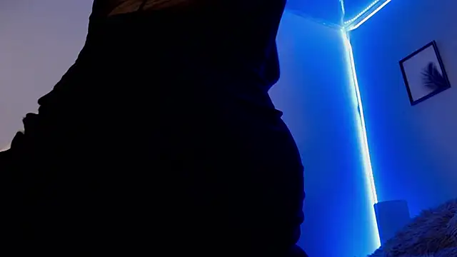 SophiaJoliebm online show from January 2025 06:41:02 AM