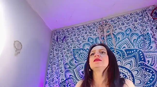 catalinamommyx online show from January 2025 01:03:01 AM