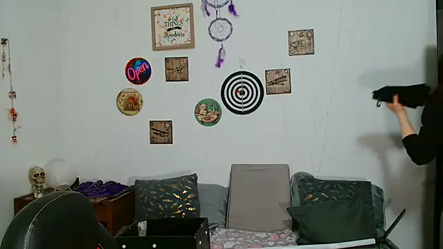 catalinamommyx online show from March 2026 12:01:02 AM