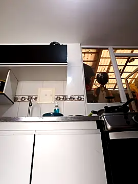 Bonny Klote online show from September 2025 01:44:02 PM