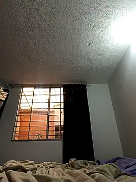 Bonny Klote online show from October 2025 04:41:01 PM