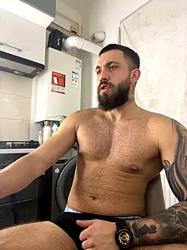 LoveIsBlind  online show from October 2025 04:45:02 AM