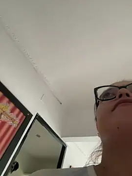 Karla-sexy01 online show from January 2025 02:04:01 PM