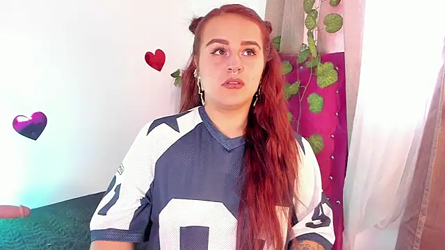 Snapshot of evy_orange1 chatting on February 2025 04:10:02 PM evy orange1 online show from February 2025 04:10:02 PM