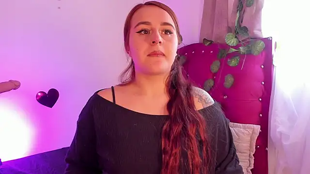 Snapshot of evy_orange1 chatting on March 2025 04:35:01 PM evy orange1 online show from March 2025 04:35:01 PM