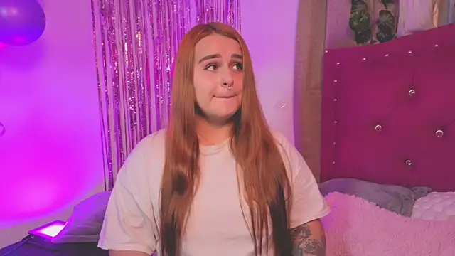 Snapshot of evy_orange1 chatting on September 2025 01:38:02 AM evy orange1 online show from September 2025 01:38:02 AM