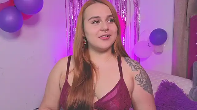 Snapshot of evy_orange1 chatting on September 2025 01:18:02 AM evy orange1 online show from September 2025 01:18:02 AM