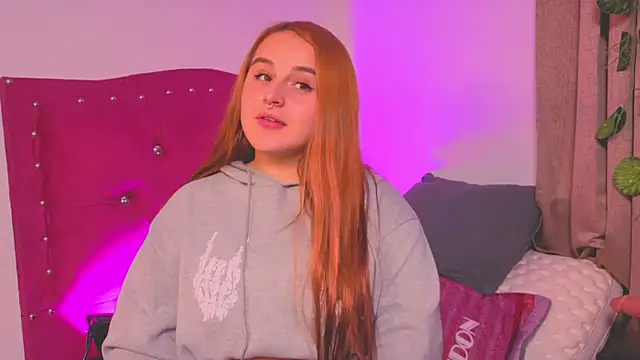 Snapshot of evy_orange1 chatting on September 2025 02:49:01 AM evy orange1 online show from September 2025 02:49:01 AM