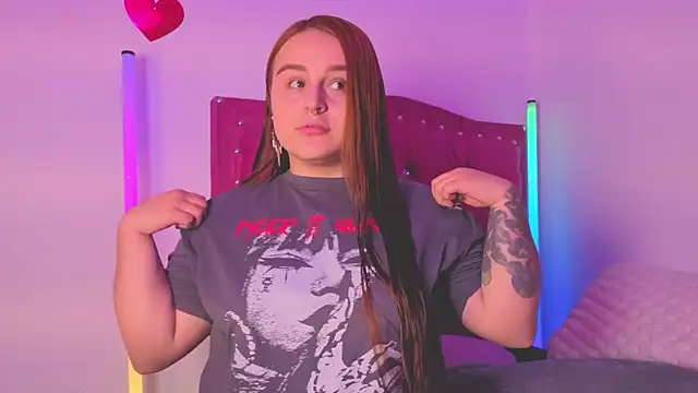 Snapshot of evy_orange1 chatting on October 2025 01:39:02 AM evy orange1 online show from October 2025 01:39:02 AM