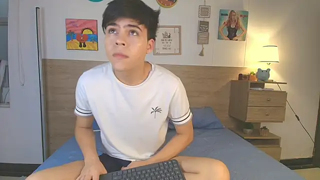 justinbiler online show from September 2025 01:05:01 PM