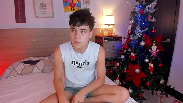 justinbiler online show from November 2025 12:33:02 PM