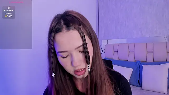 Roxie-Summers11 online show from February 2025 07:31:02 PM