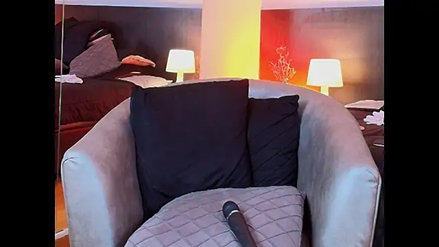 Kelly Mature  online show from January 2025 02:24:02 AM