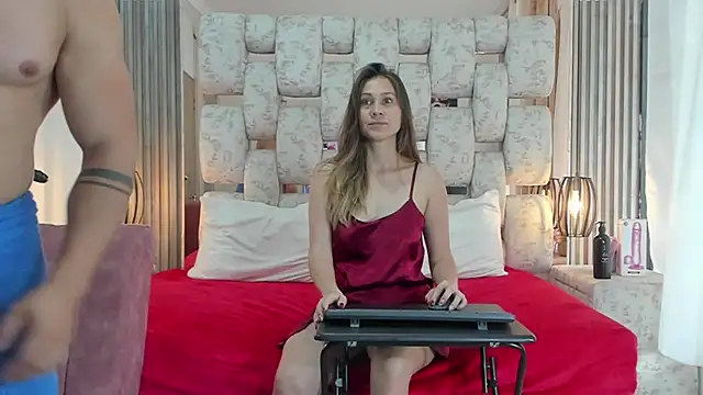 SaraANDjhony online show from January 2025 04:24:01 PM