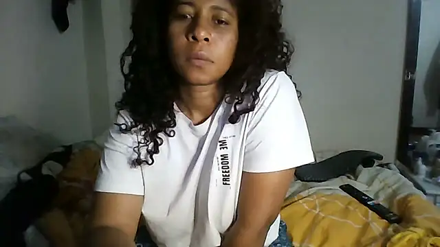 Ivon-09 online show from December 2024 10:55:01 AM