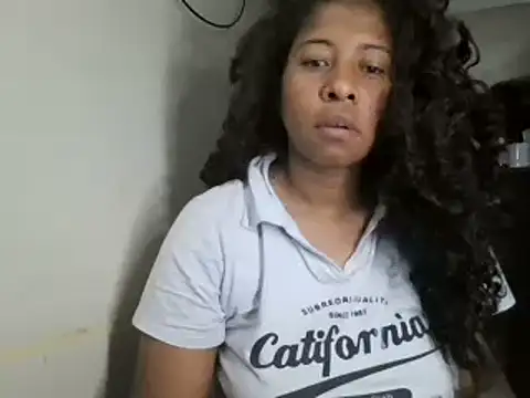 Ivon-09 online show from March 2025 01:19:02 PM