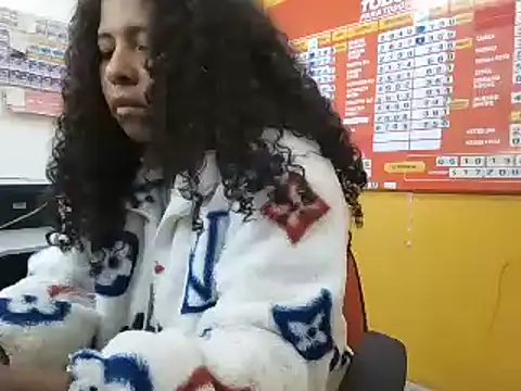 Ivon-09 online show from March 2025 06:34:01 PM