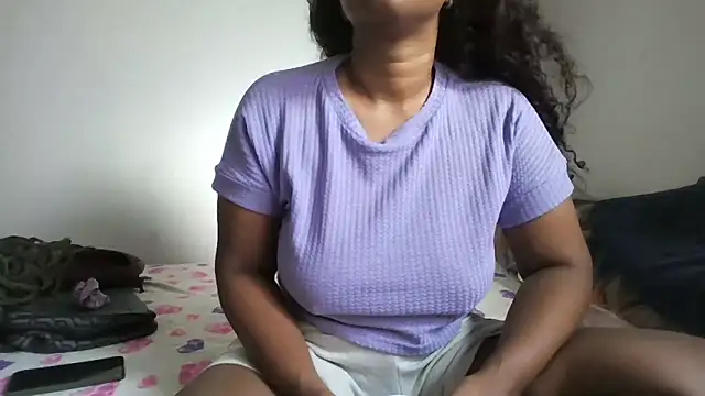 Ivon-09 online show from February 2026 12:38:02 PM