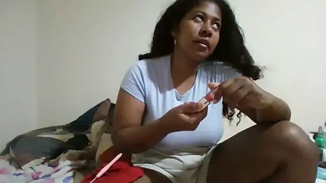 Ivon-09 online show from April 2026 12:27:02 PM