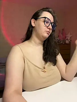 hungry1bunny online show from March 2025 04:35:01 PM