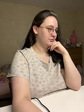 Snapshot of hungry1bunny chatting on February 2026 09:35:01 PM hungry1bunny online show from February 2026 09:35:01 PM