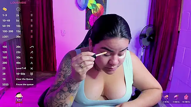 Sharon hils online show from February 2025 01:10:02 PM