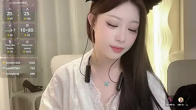 zhuzhu-520- online show from December 2024 07:54:02 PM