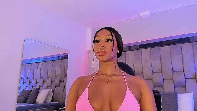 ChaynnaCooper online show from February 2025 03:04:01 PM