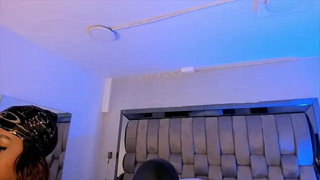 ChaynnaCooper online show from March 2025 12:11:01 PM