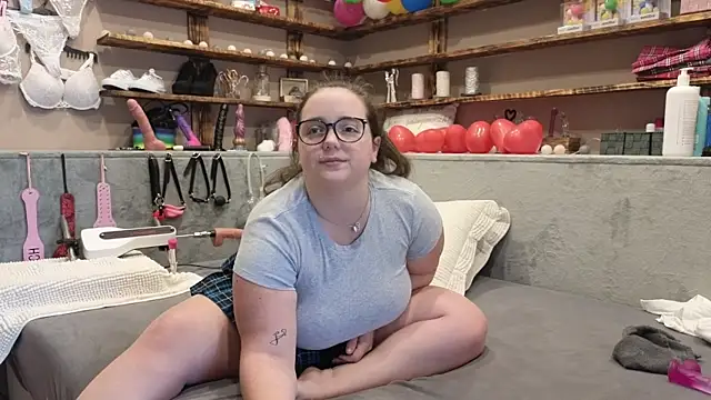 Kimberly-Caprice online show from March 2025 11:23:01 AM