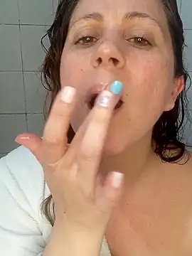 SofiEstevez online show from October 2025 01:03:01 AM