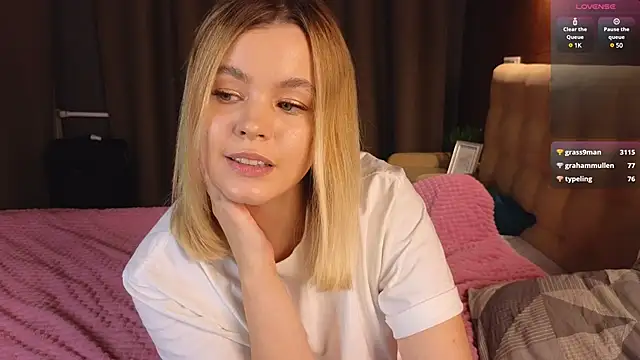 Milana15 online show from December 2024 11:24:02 AM