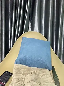 Ly Coca24 online show from February 2025 02:58:02 PM