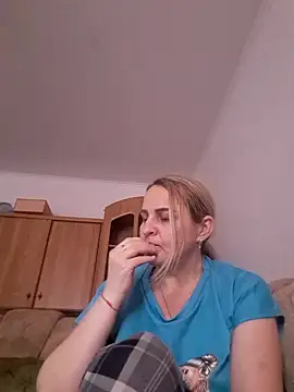 Snapshot of Malichkaanna30 chatting on December 2024 12:34:02 PM Malichkaanna30 online show from December 2024 12:34:02 PM