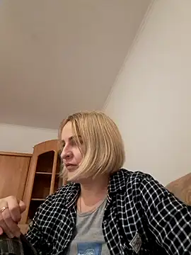 Snapshot of Malichkaanna30 chatting on December 2024 01:03:01 PM Malichkaanna30 online show from December 2024 01:03:01 PM