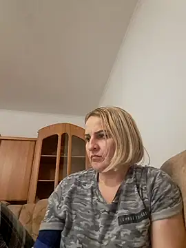 Snapshot of Malichkaanna30 chatting on December 2024 02:33:02 PM Malichkaanna30 online show from December 2024 02:33:02 PM