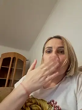 Snapshot of Malichkaanna30 chatting on January 2025 04:59:01 PM Malichkaanna30 online show from January 2025 04:59:01 PM